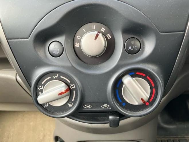 マーチＸ　ＦＯＵＲ　４ＷＤ　スマートキー　盗難防止システム　保証あり　寒冷地仕様　ＣＤ　　電動格納ミラー　エアコン　ＡＴ　　ピンク 4WD 1200 5Dr