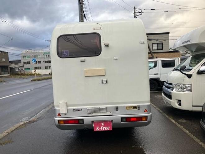 タウンエーストラック　４ＷＤ　キャンピングカー 4WD 2000(D) 2Dr