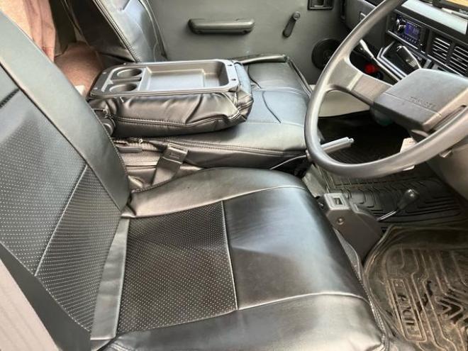 タウンエーストラック　４ＷＤ　キャンピングカー 4WD 2000(D) 2Dr