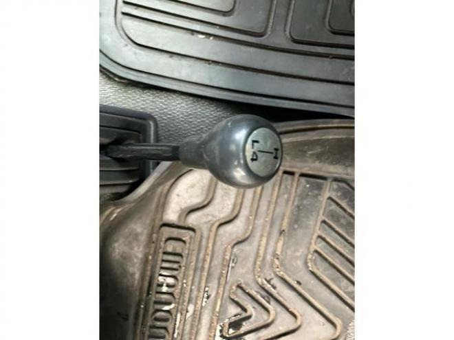 タウンエーストラック　４ＷＤ　キャンピングカー 4WD 2000(D) 2Dr