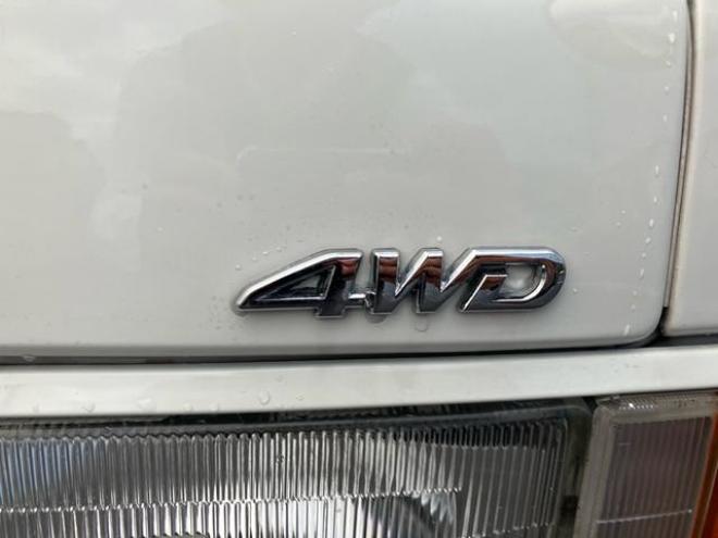 タウンエーストラック　４ＷＤ　キャンピングカー 4WD 2000(D) 2Dr