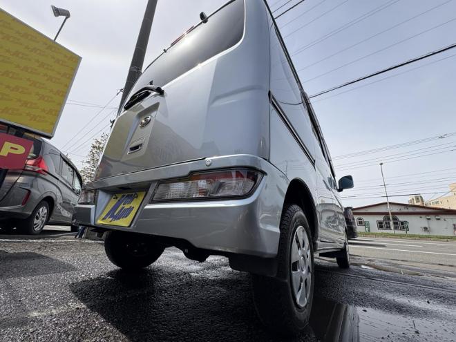 ハイゼットHIJET CARGO 4WD CRUSE TURBO sa3  寒冷地仕様　リアヒーター　本州仕入　TURBO スマアシ３　　ＶＳＣ　フルセグナビカメラ　バックカメラ　アイドリングSTOP フォグランプ　LEDヘット　ドラレコ　同色塗装　etc 4WD 660 5Dr