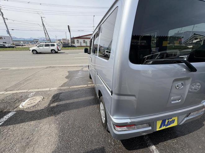ハイゼットHIJET CARGO 4WD CRUSE TURBO sa3  寒冷地仕様　リアヒーター　本州仕入　TURBO スマアシ３　　ＶＳＣ　フルセグナビカメラ　バックカメラ　アイドリングSTOP フォグランプ　LEDヘット　ドラレコ　同色塗装　etc 4WD 660 5Dr