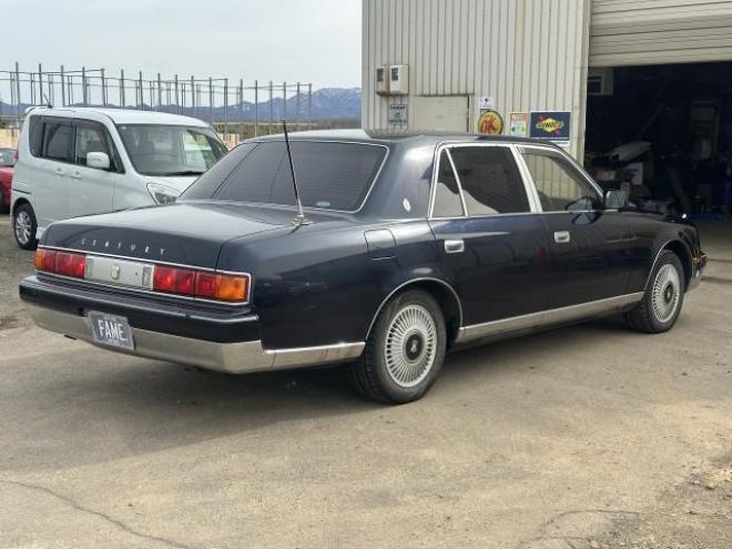 センチュリー5.0 5名 5000 4Dr