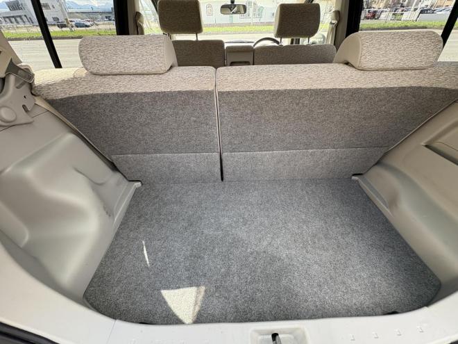 パッソPASSO 4WD X ユルリ走行少ない1000㏄パッソ入庫　スマートキー　寒冷地仕様　地デジナビ　バイザーエンジンスターター　記録簿1枚あり　スタットレス付 4WD 1000 ５Dr
