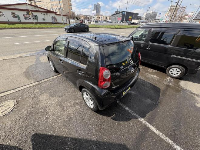 パッソPASSO 4WD X ユルリ走行少ない1000㏄パッソ入庫　スマートキー　寒冷地仕様　地デジナビ　バイザーエンジンスターター　記録簿1枚あり　スタットレス付 4WD 1000 ５Dr