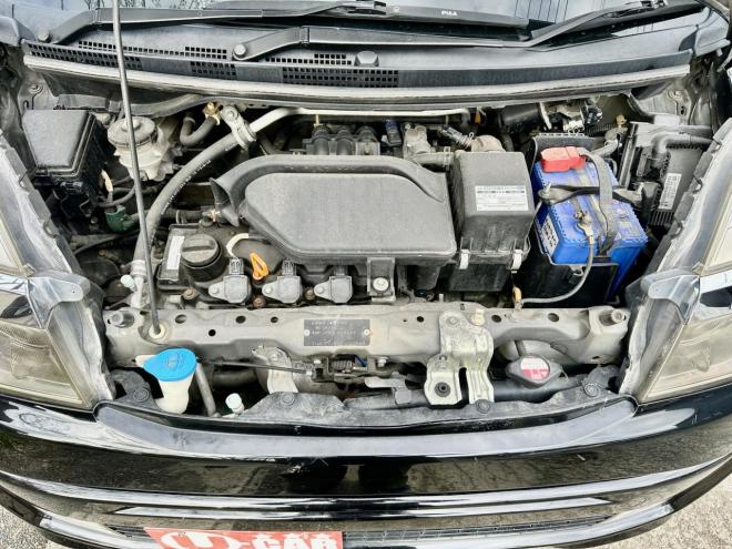 ライフ４WD　ディーバ　タイミングベルト交換済　エンジンスタータ　HID　夏冬タイヤ付き 4WD 660 5Dr