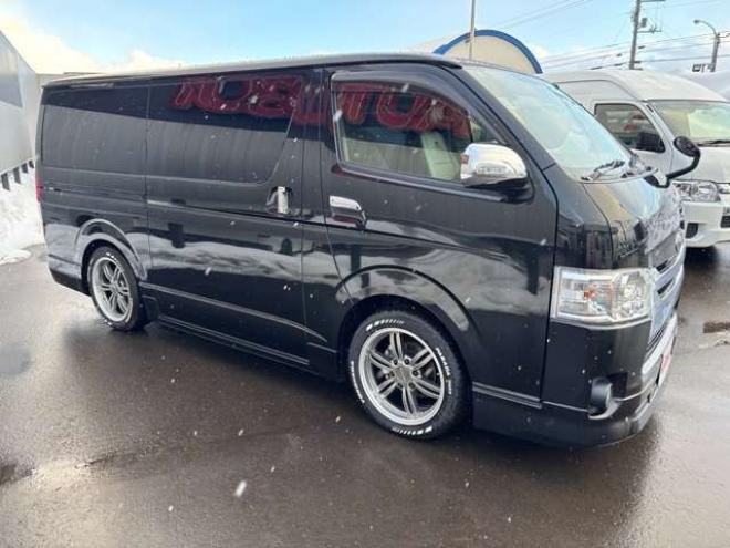 ハイエースバン2.8ダークプライム マルチロールトランスポータータイプIIロング ディーゼルターボ4WD　 2800