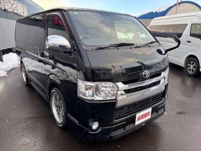 ハイエースバン2.8ダークプライム マルチロールトランスポータータイプIIロング ディーゼルターボ4WD　 2800
