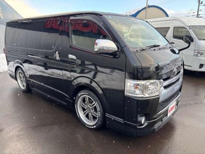 ハイエースバン2.8ダークプライム マルチロールトランスポータータイプIIロング ディーゼルターボ4WD　 2800