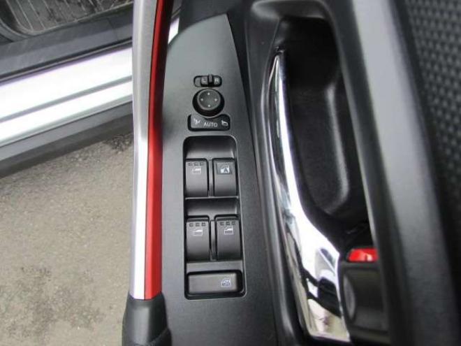 ライズ1.0 Z 4WD　プリクラッシュセーフティ　クルコン 1000