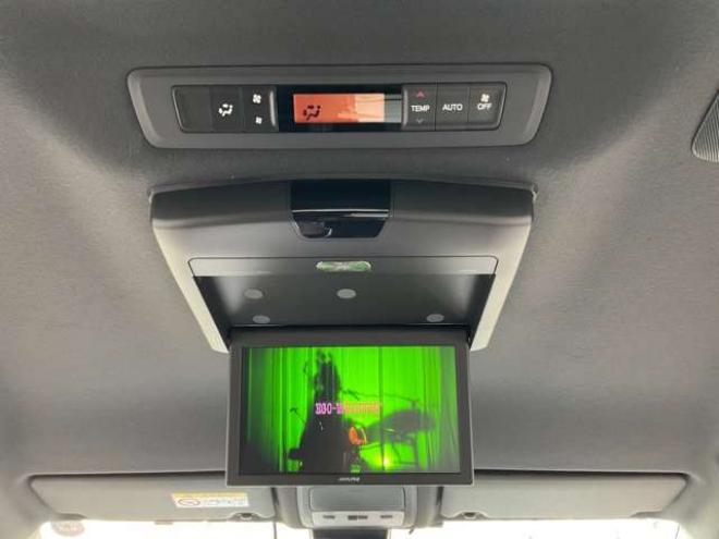 ヴォクシー2.0 ZS 煌 4WD　後期型　社外11インチナビTV　バックカメラ 2000