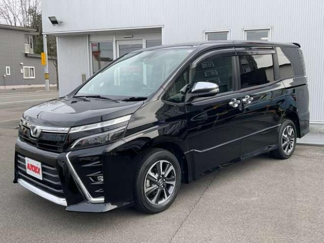 ヴォクシー2.0 ZS 煌 4WD　後期型　社外11インチナビTV　バックカメラ 2000