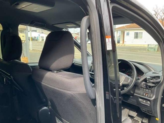 ヴォクシー2.0 ZS 煌 4WD　後期型　社外11インチナビTV　バックカメラ 2000
