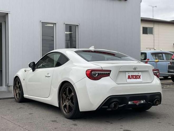 862.0 GT　6MT レカロシート RAYS製TE37 純正ナビTV 2WD 2000