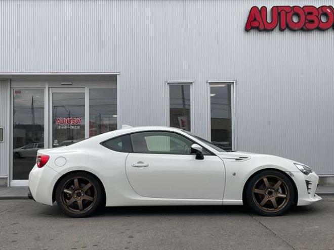 862.0 GT　6MT レカロシート RAYS製TE37 純正ナビTV 2WD 2000