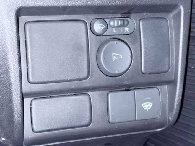 フリードスパイク1.5 G エアロ 4WD　下廻防錆ドラレコTVナビBカメエンスタETC 1500