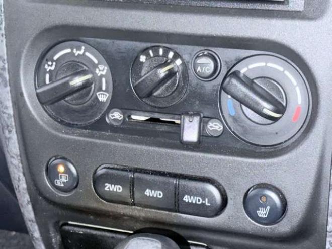 ジムニーワイルドウインド 4WD　下廻防錆 660