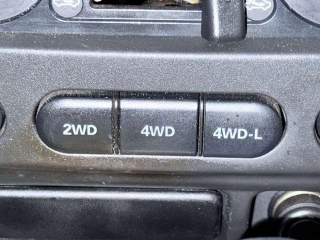 ジムニーワイルドウインド 4WD　下廻防錆 660