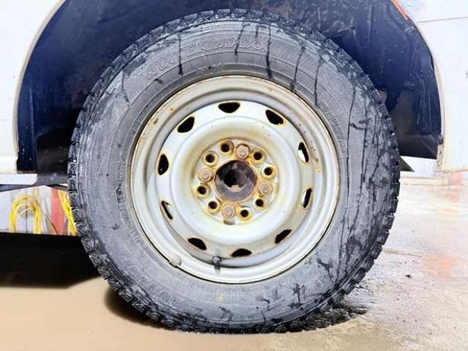 NV100クリッパーDX　下廻防錆CD 2WD 660