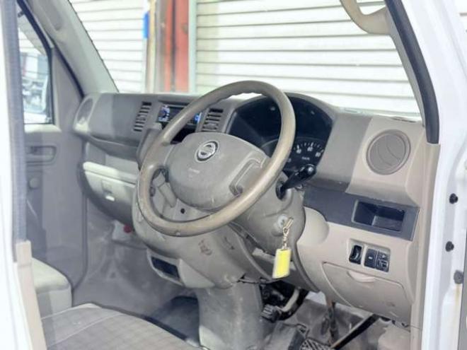 NV100クリッパーDX　下廻防錆CD 2WD 660