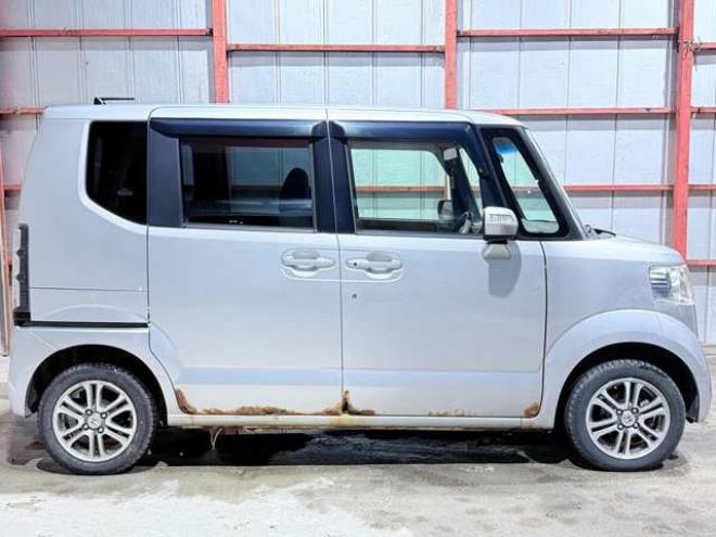 N-BOXG Lパッケージ 4WD　下廻防錆スマキーCD 660