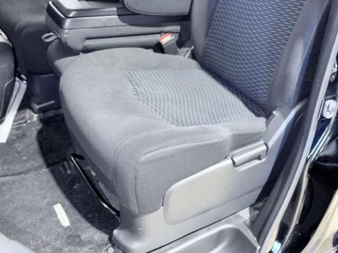 セレナ2.0 20X アドバンスドセーフティ パッケージ 4WD　下廻防錆TVナビBカメエンスタ 2000