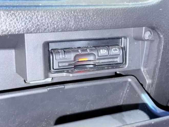 セレナ2.0 20X アドバンスドセーフティ パッケージ 4WD　下廻防錆TVナビBカメエンスタ 2000