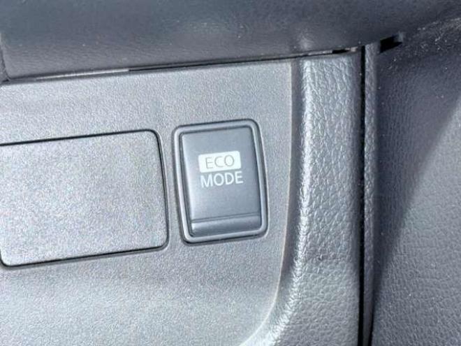 セレナ2.0 20S 4WD　下廻防錆TVナビBカメ 2000