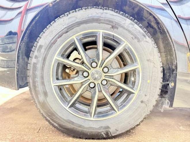 プリウス1.8 S　下廻防錆TVナビBカメ 2WD 1800
