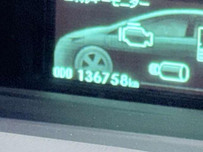 プリウス1.8 S　下廻防錆TVナビBカメ 2WD 1800