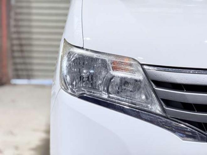 セレナ2.0 20X 4WD　下廻防錆ラジオCD 2000