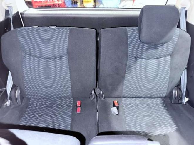 セレナ2.0 20X 4WD　下廻防錆ラジオCD 2000
