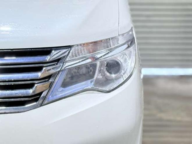 セレナ2.0 20X 4WD　下廻防錆TVナビBカメETCエンスタ 2000
