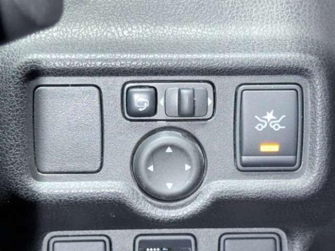 ノート1.2 X FOUR 4WD　下廻防錆CDエンスタ 1200