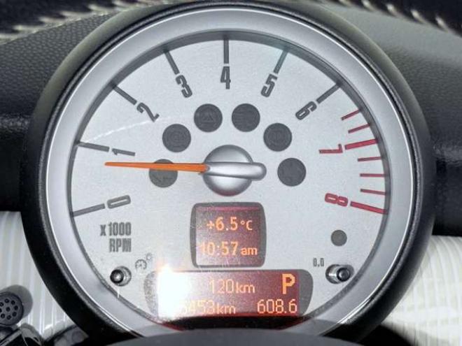 ミニ50 カムデン クーパー　下廻防錆TVナビ 正規輸入車 2WD 1600