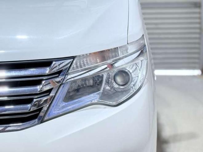 セレナ2.0 20X 4WD　下廻防錆TVナビBカメETCエンスタ 2000