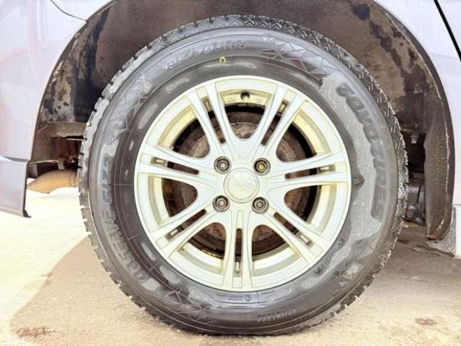 フリードハイブリッド1.5 ジャストセレクション　下廻防錆TVナビETC 2WD 1500