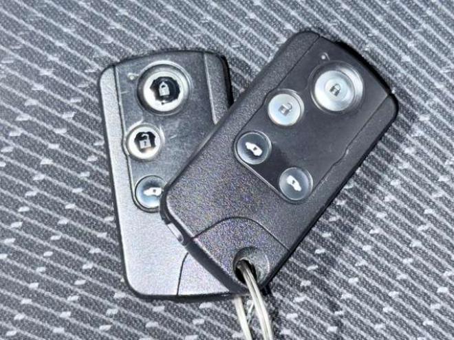 フリードハイブリッド1.5 ジャストセレクション　下廻防錆TVナビETC 2WD 1500