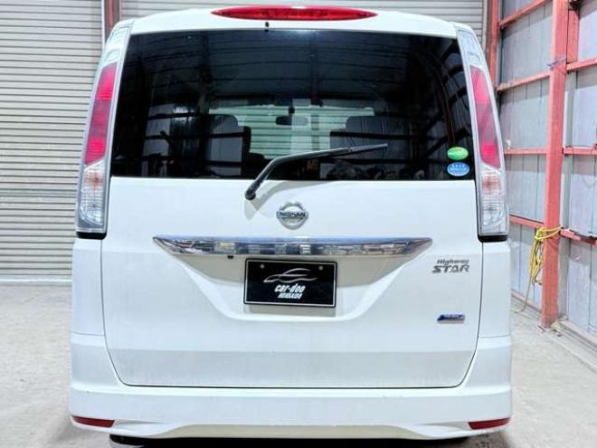 セレナ2.0 ハイウェイスター 4WD　下廻防錆TVナビETC 2000