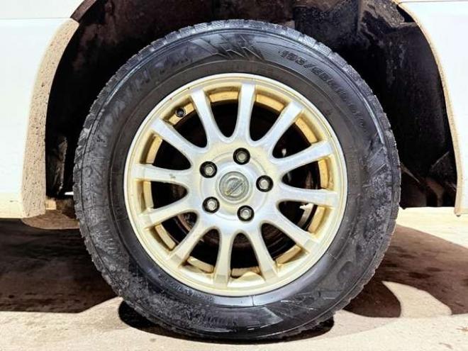 セレナ2.0 ハイウェイスター 4WD　下廻防錆TVナビETC 2000