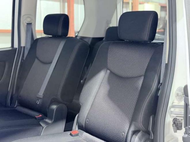 セレナ2.0 ハイウェイスター 4WD　下廻防錆TVナビETC 2000