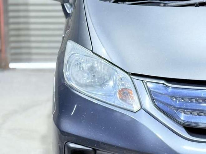 フリードハイブリッド1.5　下廻防錆TVナビBカメETC 2WD 1500