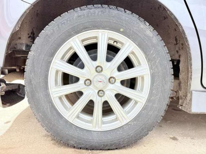 フリードハイブリッド1.5　下廻防錆TVナビBカメETC 2WD 1500