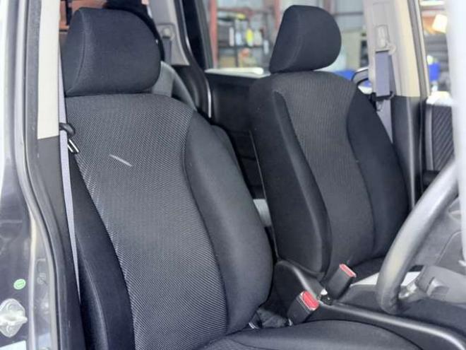 フリードハイブリッド1.5　下廻防錆TVナビBカメETC 2WD 1500