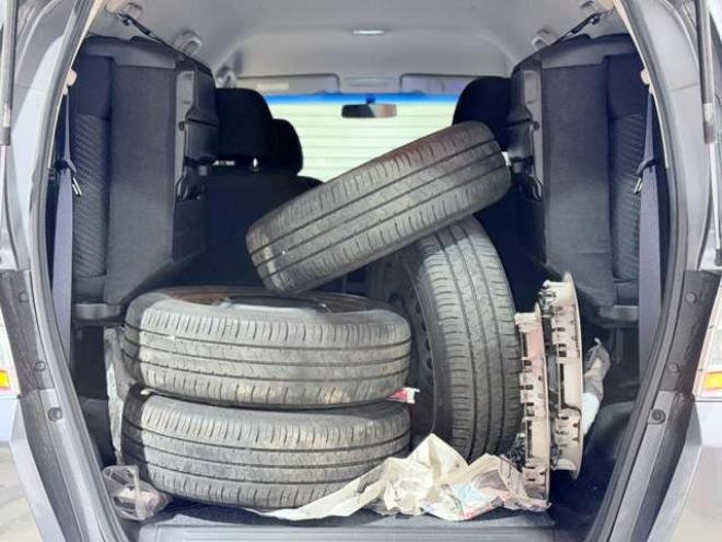 フリードハイブリッド1.5　下廻防錆TVナビBカメETC 2WD 1500