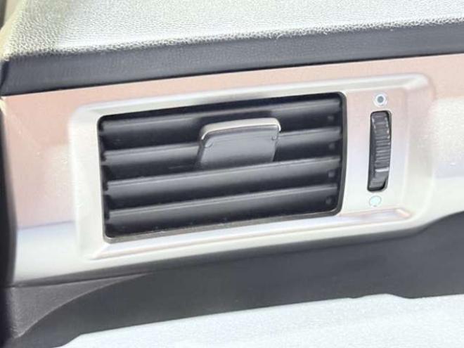 フリードハイブリッド1.5　下廻防錆TVナビBカメETC 2WD 1500