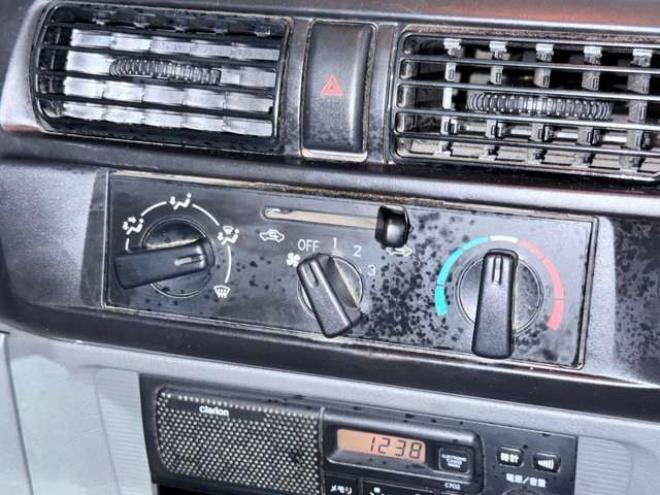 ミニキャブトラック Vタイプ 4WD　下廻防錆夏冬タイヤ 660