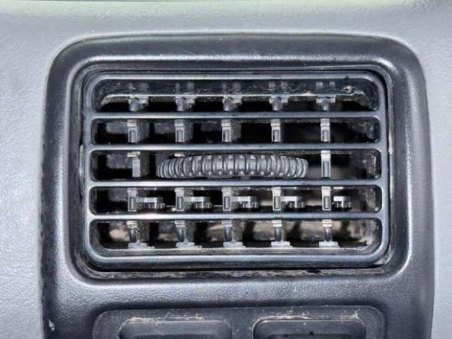 ミニキャブトラック Vタイプ 4WD　下廻防錆夏冬タイヤ 660