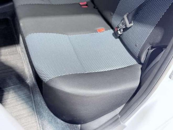 ノート1.2 X FOUR 4WD　下廻防錆TVナビETC 1200